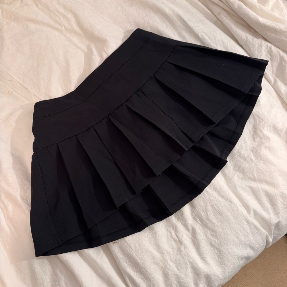 Flirty Black Pleated Skirt